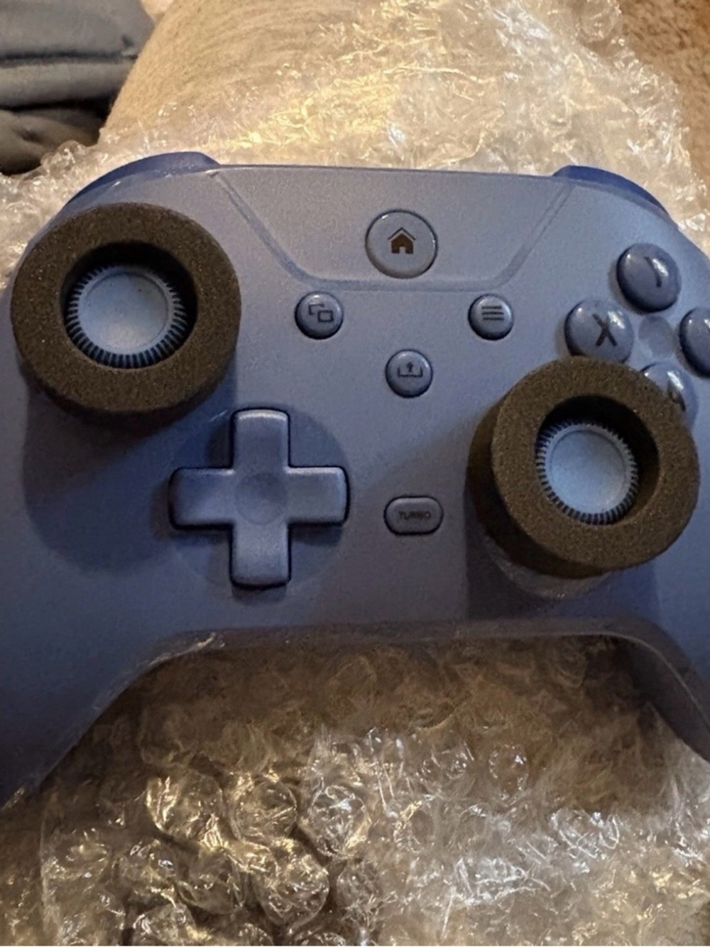 Wireless Game Controller - Blue - Compatible Console - Picture 2 of 3